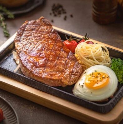 “点牛排送百道菜”模式走红，平价自助餐的盈利密码是什么？