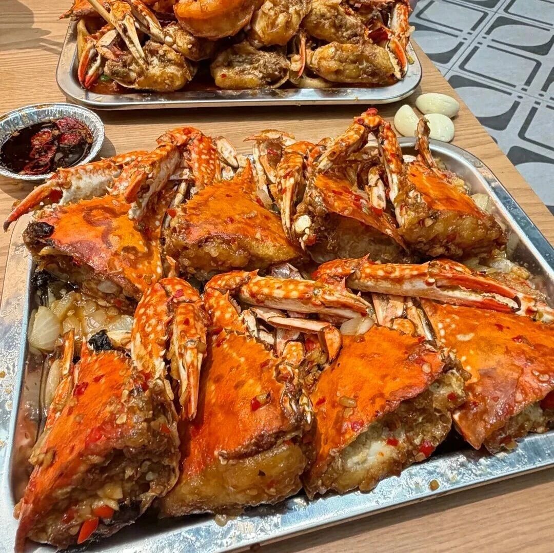 从120元跌到30元，梭子蟹价格大跳水，餐饮店为何反而更难赚了？