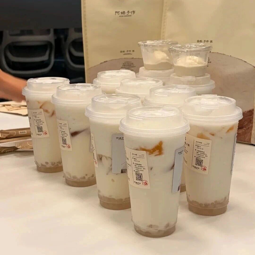 原料涨、人工贵、出杯慢：手作奶茶店还能 “作” 多久？